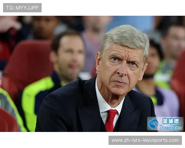 足球公关策略在重要比赛前后如何调整媒体发声方向